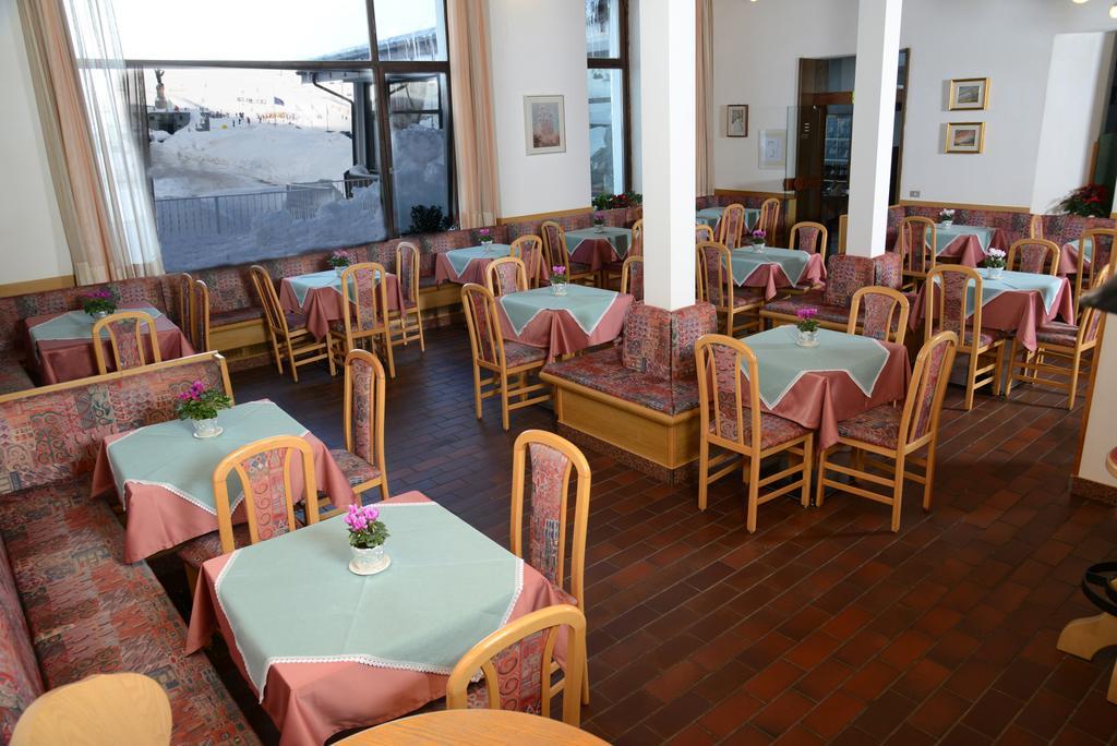 Savoia Hotel Passo del Tonale Ngoại thất bức ảnh