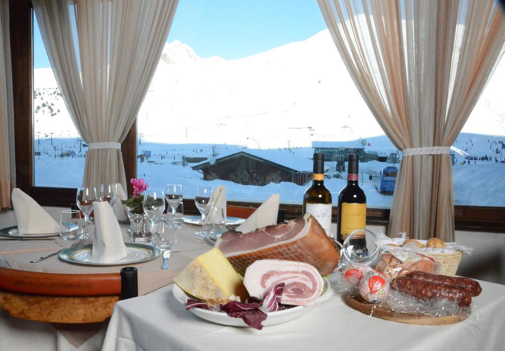 Savoia Hotel Passo del Tonale Ngoại thất bức ảnh
