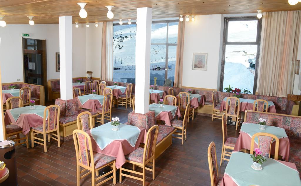 Savoia Hotel Passo del Tonale Ngoại thất bức ảnh