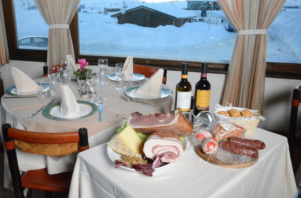 Savoia Hotel Passo del Tonale Ngoại thất bức ảnh