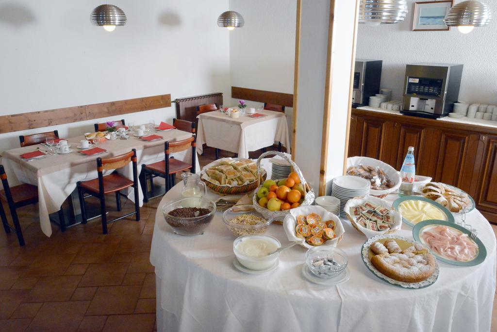 Savoia Hotel Passo del Tonale Ngoại thất bức ảnh